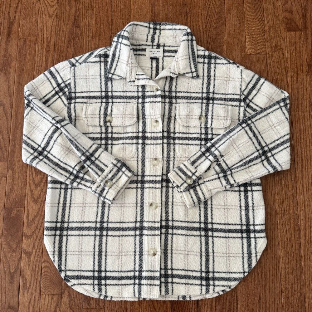 American Eagle Oversized Plaid Flannel Shacket Womens Small Fleece Sherpa Jacket